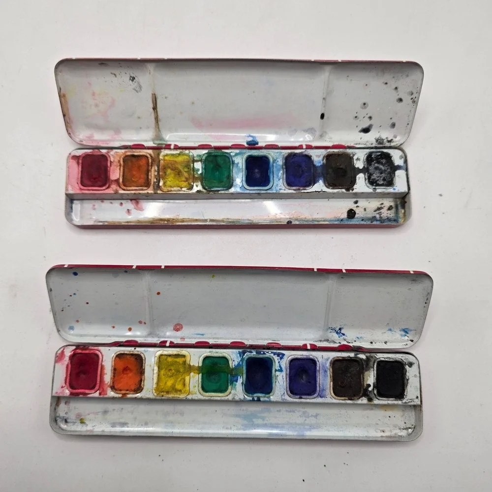 Binney & Smith Arcadian No 525 Watercolor Paint Tin Vintage Red Art Set USA Lot
